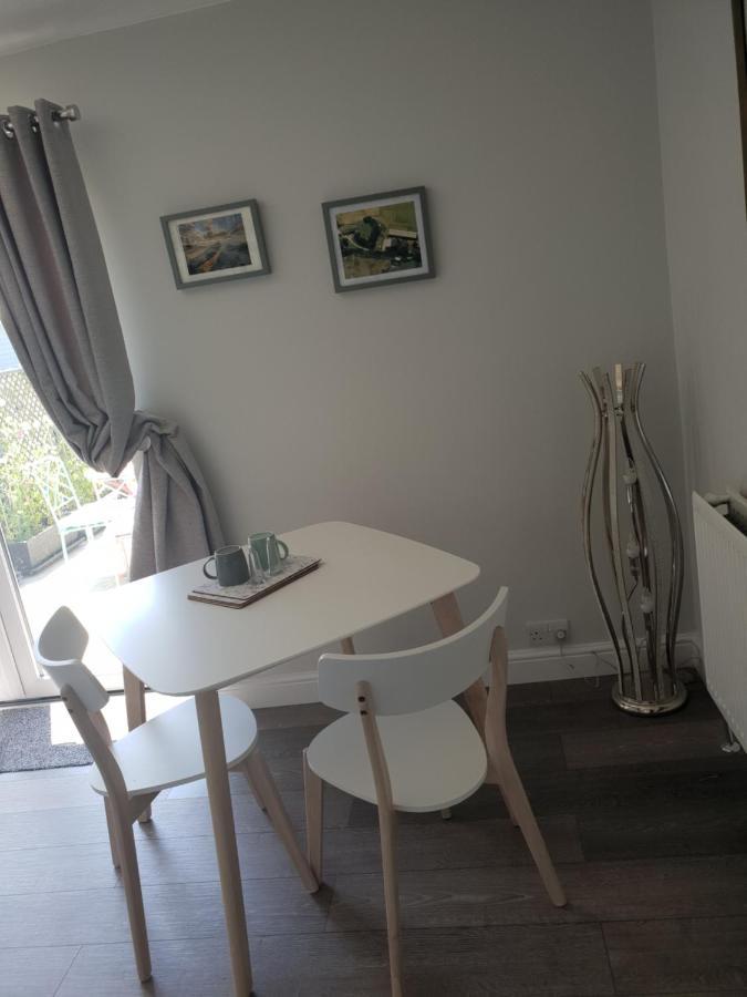 Goshens Farm B&B Wootton Bridge  ภายนอก รูปภาพ